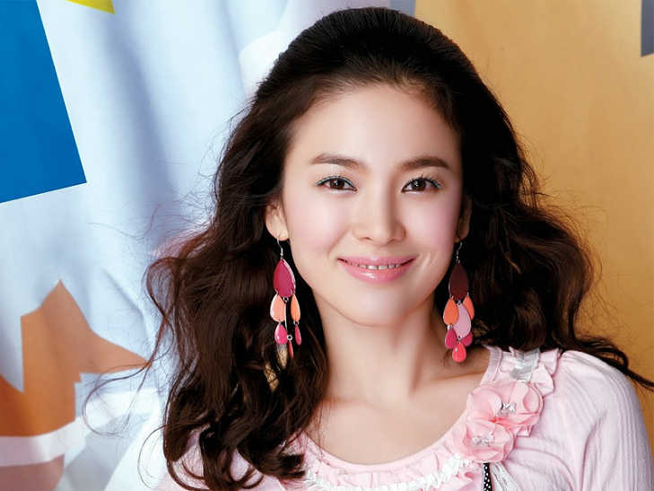 市場的背后是對終端用戶的把握。在移動(dòng)互聯(lián)網(wǎng)時(shí)代，